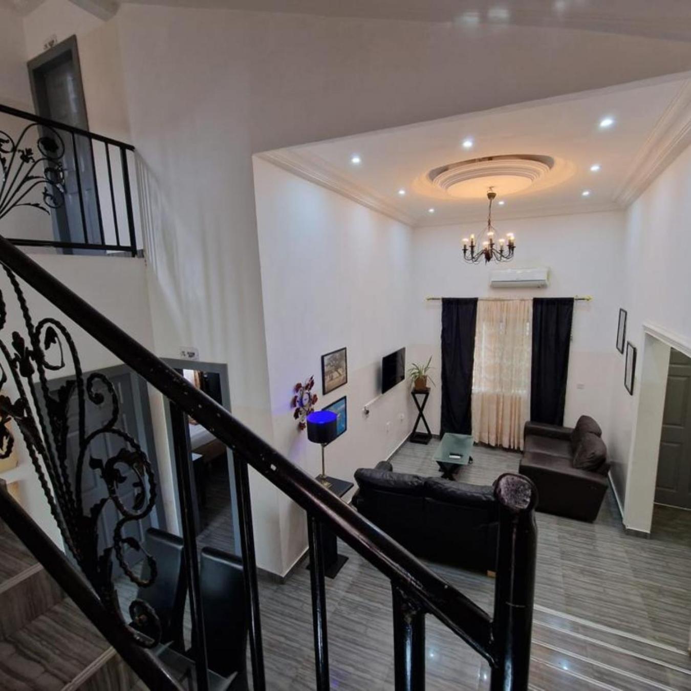 Perriman Hotel Kokrobite ภายนอก รูปภาพ